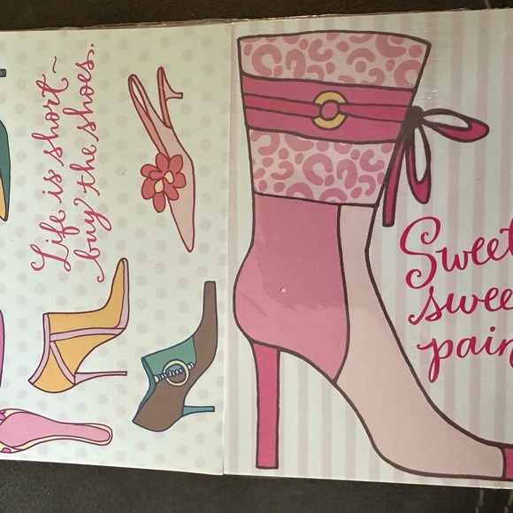 All I want is Peace on Earth and real cute shoes 20 note cards - Picture 3 of 5